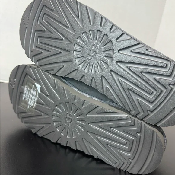 Women’s UGG Tasman slipper - Picture 5 of 5